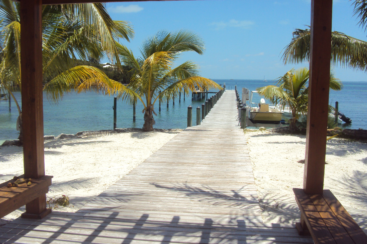 Pirates's Place vacation home rental on Great Guana Cay, Abaco. Near Baker's Bay.