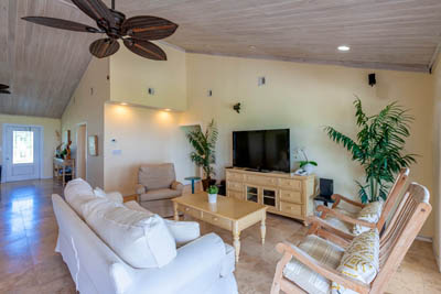 Hilltop Home for sale on San Salvador, The Bahamas